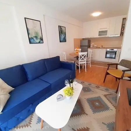 Sana & Free Garaza Lejlighed *