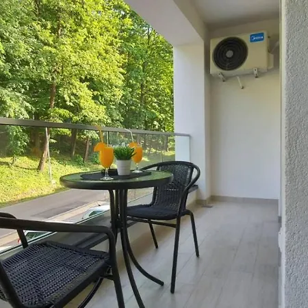 Sana & Free Garaza Vrnjačka Banja