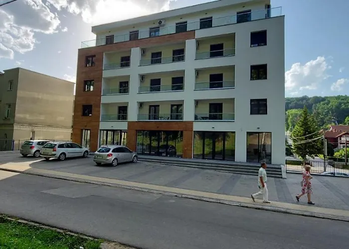 Sana & Free Garaza Apartamento